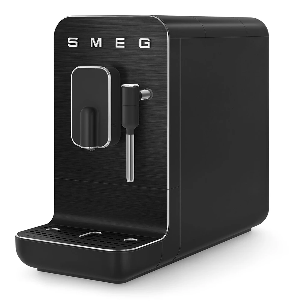 Smeg Mat Siyah Otomatik Espresso Kahve Makinesi BCC02FBMEU Hemen Al