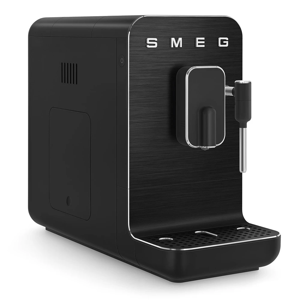 Smeg Mat Siyah Otomatik Espresso Kahve Makinesi BCC02FBMEU Hemen Al