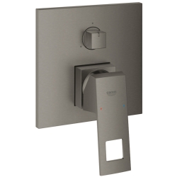 Grohe Eurocube Tek Kumandalı 3 Yönlü Nikel Banyo Bataryası- 24094AL0