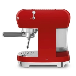 Smeg Kırmızı Espresso Kahve Makinesi ECF02RDEU Hemen Al