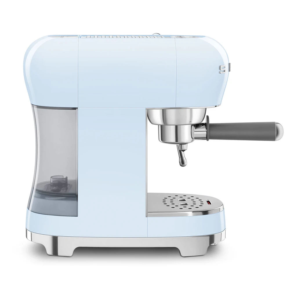 Smeg Pastel Mavi Espresso Kahve Makinesi ECF02PBEU 3