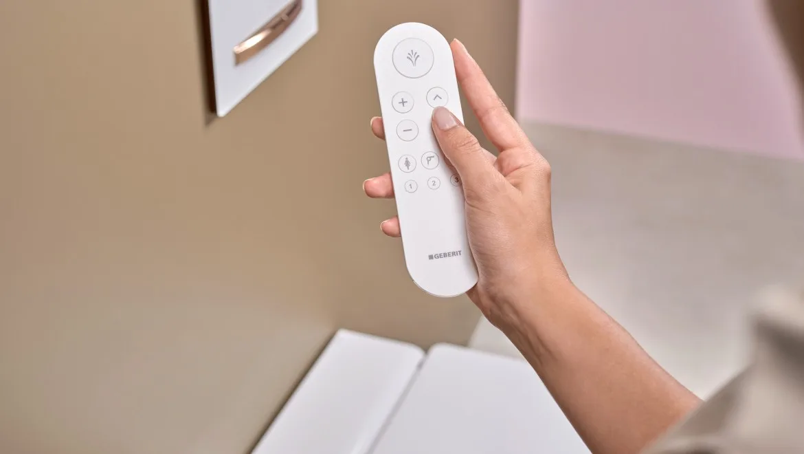Geberit AquaClean Sela Comfort Parlak Krom Asma Klozet Takımı 5
